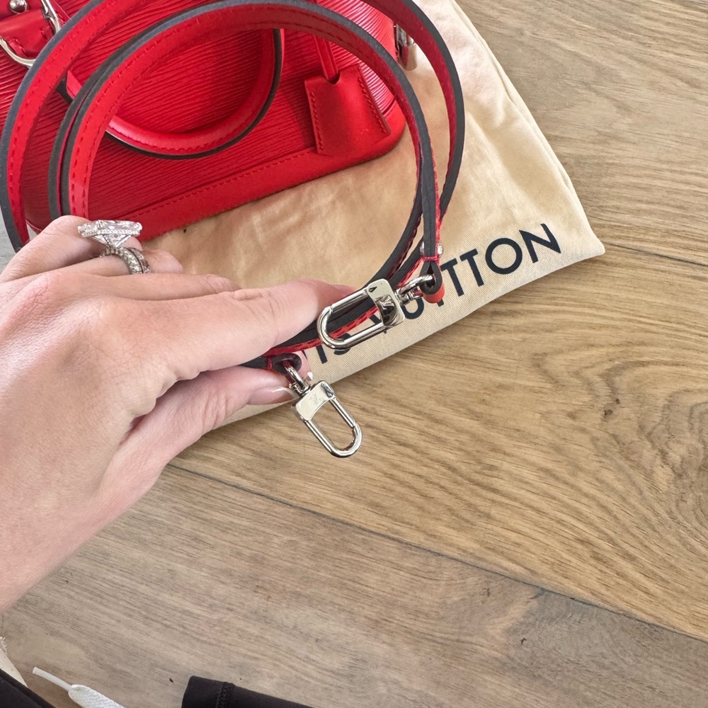 Louis Vuitton Alma BB Epi Leather Poppy Red - Picture 12 of 12